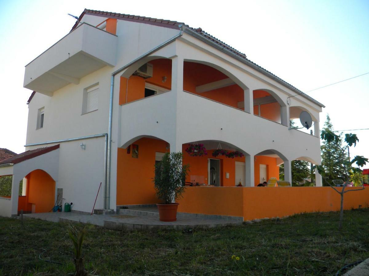 Apartmani Livk Debeljak 外观 照片
