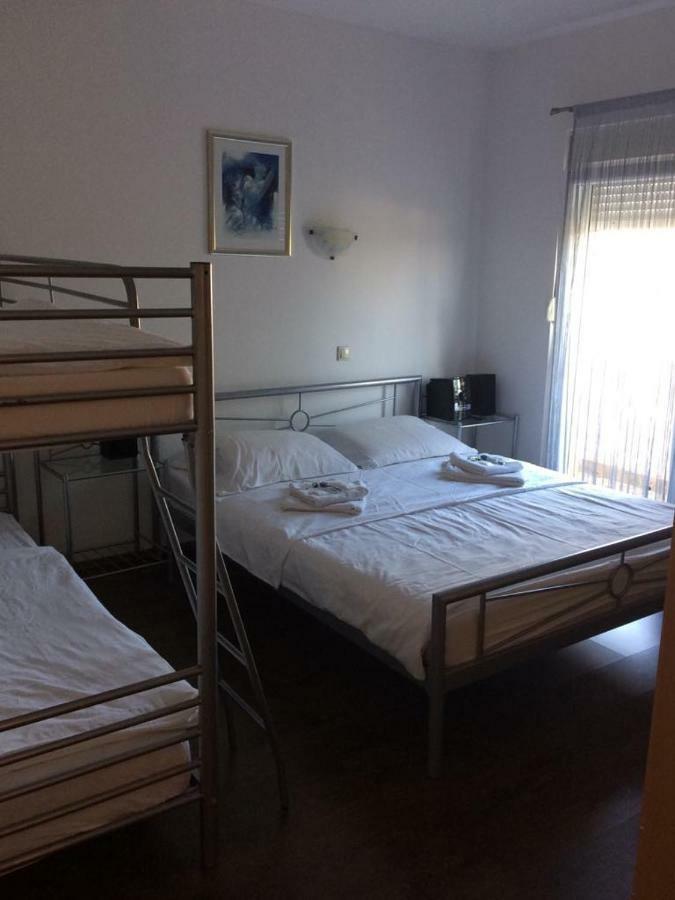 Apartmani Livk Debeljak 外观 照片