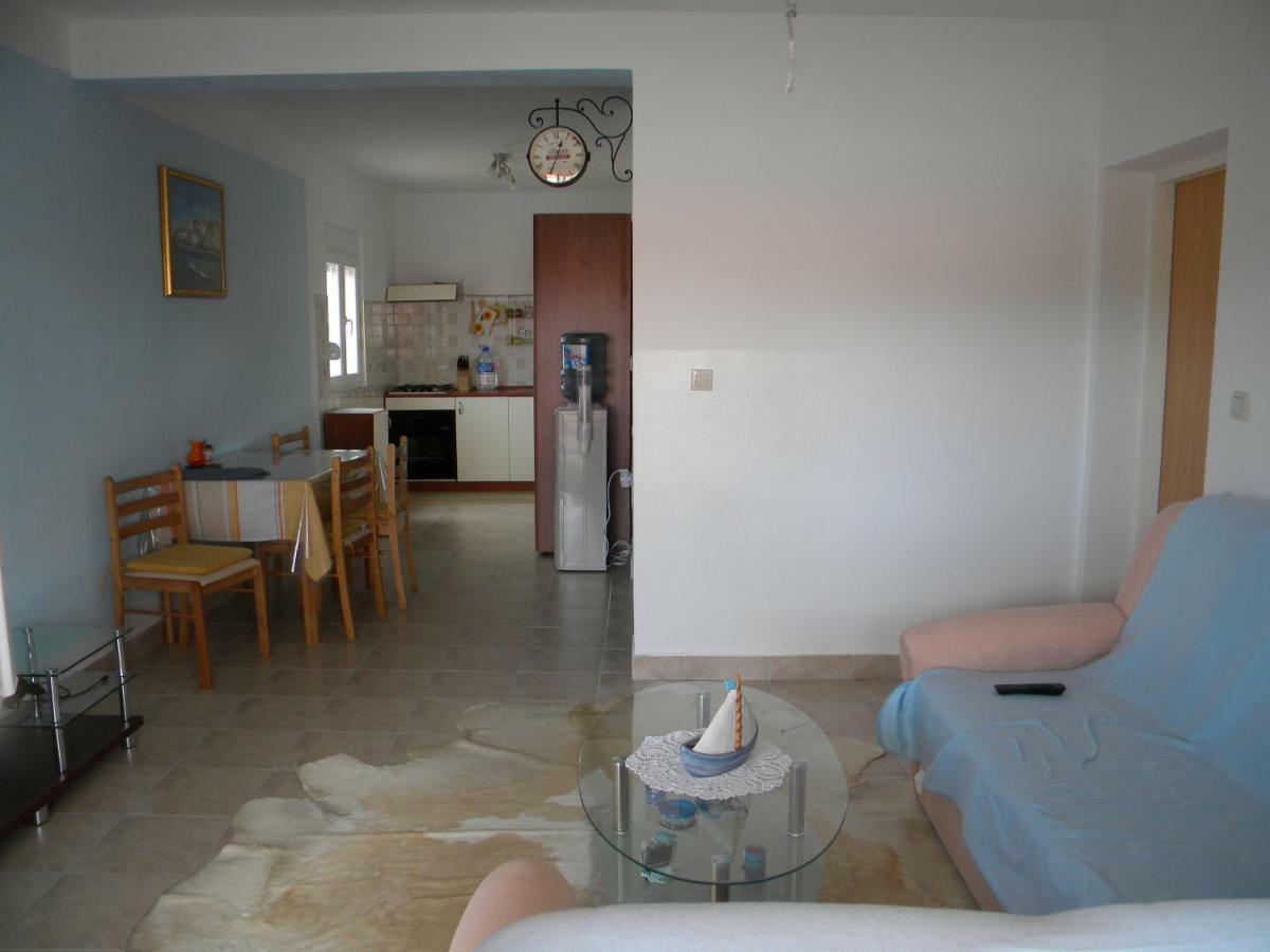 Apartmani Livk Debeljak 外观 照片